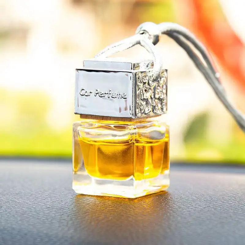Diffuseur d'arômes de voiture de luxe en gros, désodorisant d'air de Cologne, pendentif de parfum de voiture suspendu