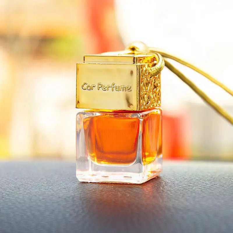 Diffuseur d'arômes de voiture de luxe en gros, désodorisant d'air de Cologne, pendentif de parfum de voiture suspendu