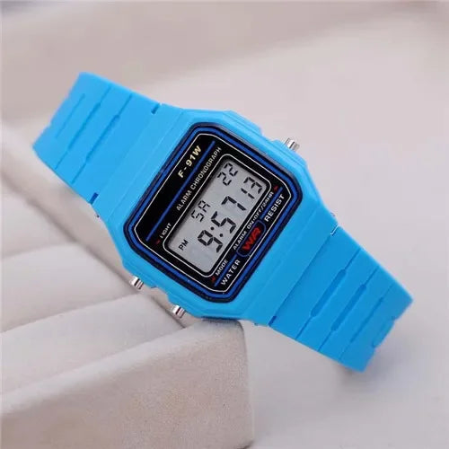 Montres électroniques carrées rétro à affichage numérique pour femmes et hommes, montres de luxe en or rose et argent pour dames 